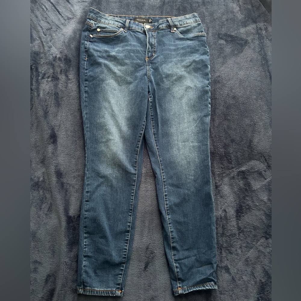 Tahari Chloe Size 16W Denim Jeans - Picture 2 of 11